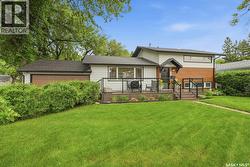 901 Glasgow STREET  Saskatoon, SK S7J 0N9