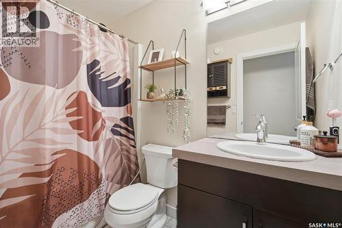615 Pringle Bend, Saskatoon, SK 