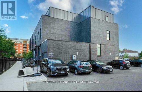 98 - 1780 SIMCOE STREET N  Oshawa, ON L1G 0C3