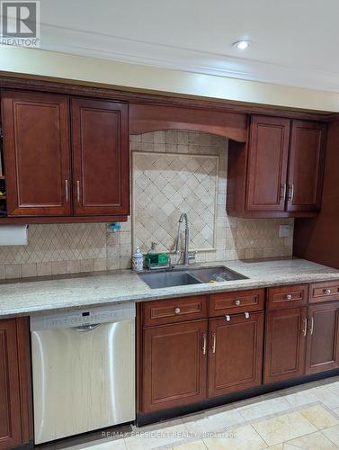2563 Whittaker Drive, Burlington, ON 