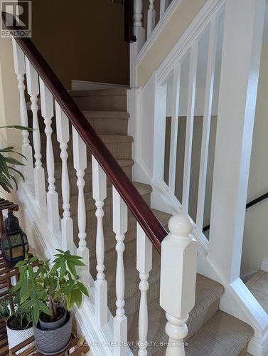 2563 Whittaker Drive, Burlington, ON 
