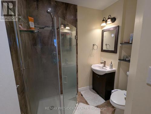 2563 Whittaker Drive, Burlington, ON 