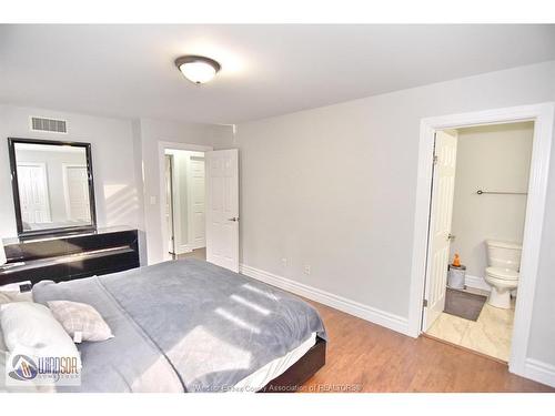 4759 Periwinkle Crescent, Windsor, ON 