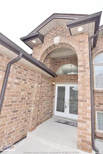 4759 Periwinkle Crescent, Windsor, ON 