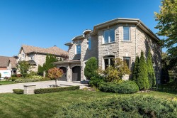 425 Av. des Crécerelles  Beaconsfield, QC H9W 6H2