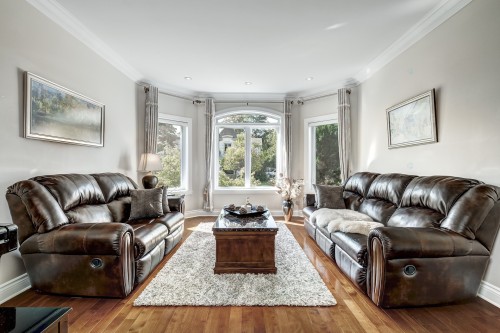 Living Room - 425 Av. Des Crécerelles, Beaconsfield, QC 