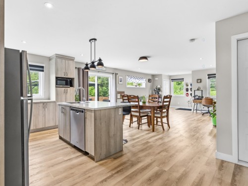 Kitchen - 39  - 41 Rue De La Matawinie, Saint-Jean-De-Matha, QC 