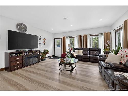 1321 Principale, Beresford, NB 