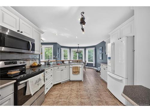 91 Maclean Crt, Fredericton, NB 