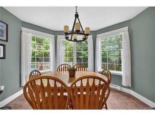 91 Maclean Crt, Fredericton, NB 