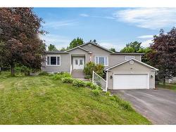 91 Maclean CRT  Fredericton, NB E3G 9Y1