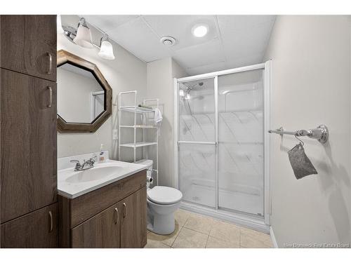 91 Maclean Crt, Fredericton, NB 