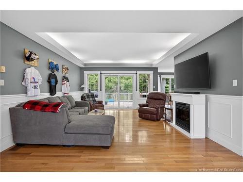 91 Maclean Crt, Fredericton, NB 