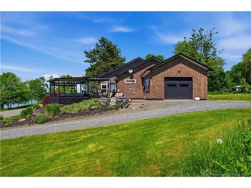 31 Hawkshaw Rd, Hawkshaw, NB 