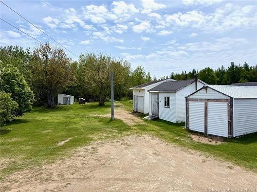 1530 Rue Chatillon, Maisonnette, NB 