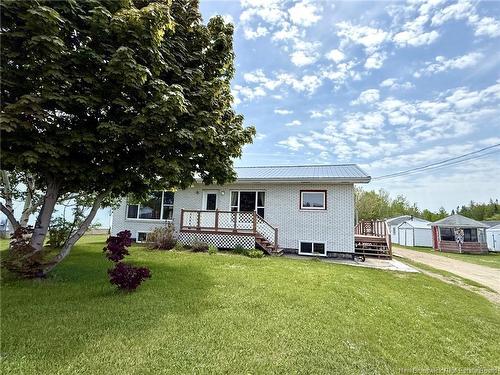 1530 Rue Chatillon, Maisonnette, NB 