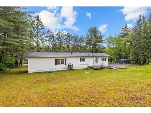 99 Lake Dr, Minto, NB 