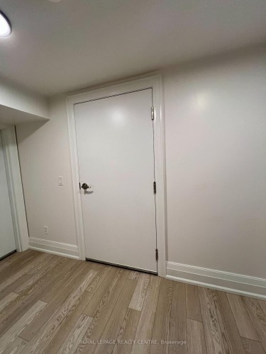 919 Sami Street, Mississauga, ON 