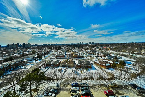 1015-2550 Pharmacy Avenue, Toronto, ON - Outdoor With View