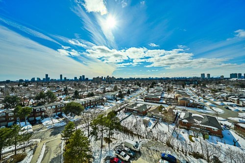 1015-2550 Pharmacy Avenue, Toronto, ON - Outdoor With View