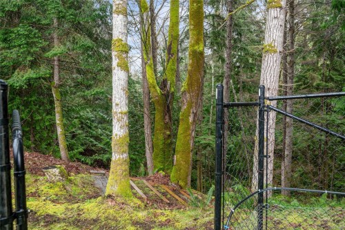 3936 Creekside Dr, Bowser, BC 