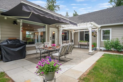 3936 Creekside Dr, Bowser, BC 