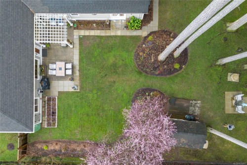 3936 Creekside Dr, Bowser, BC 