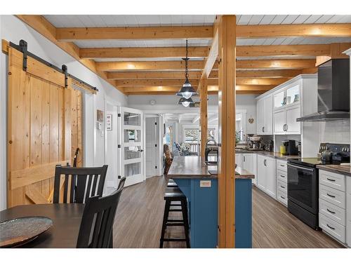 9 Loop Road, Happy Adventure, NL 