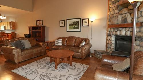309-890 Dogwood Drive, Kimberley, BC 
