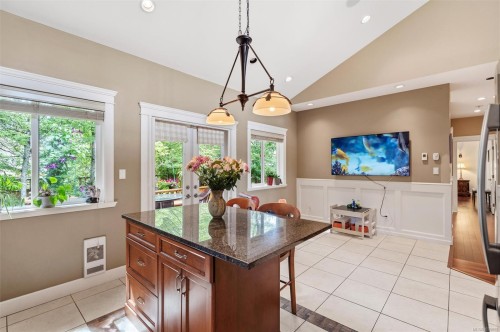 3962 Stan Wright Lane, Saanich, BC 