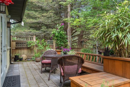 3962 Stan Wright Lane, Saanich, BC 