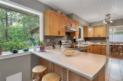 4040 York Rd, Campbell River, BC 