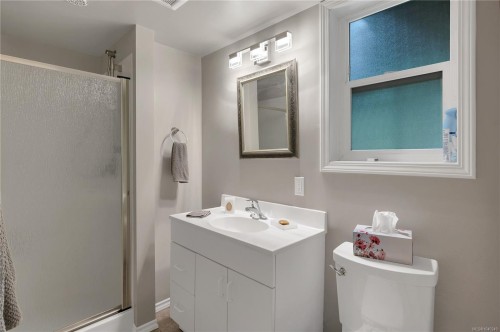 4040 York Rd, Campbell River, BC 