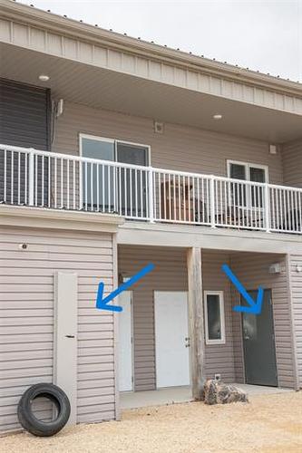 70 Main St, Riverton, MB 