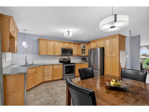 221 Manon St, Dieppe, NB 