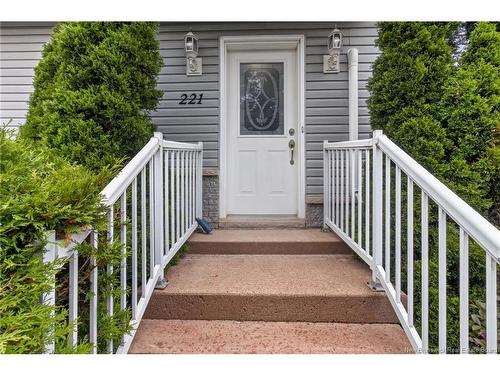 221 Manon St, Dieppe, NB 