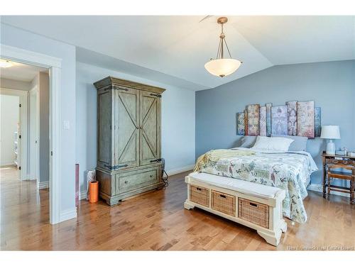 21 Naples, Moncton, NB 