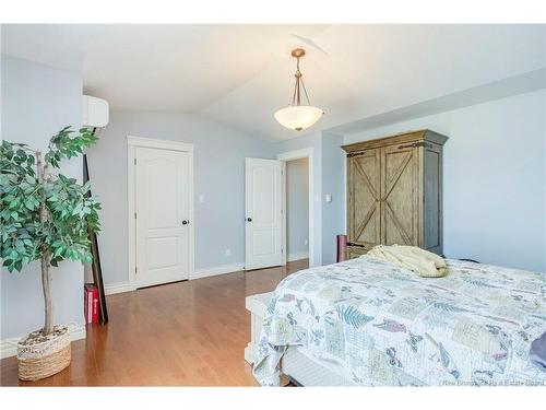 21 Naples, Moncton, NB 