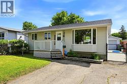 58 BIRD BAY  Regina, SK S4N 1P9
