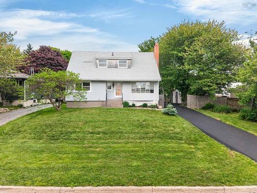 15 Hilltop Terrace, Dartmouth, NS 