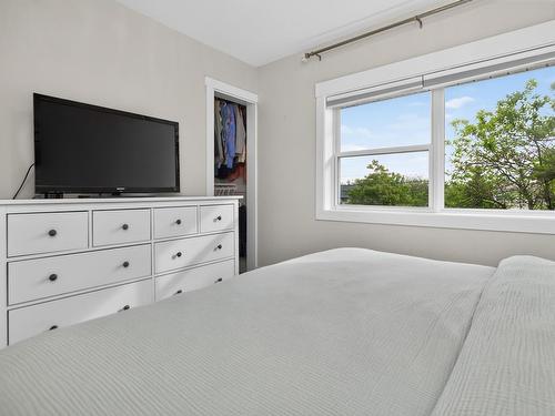 15 Hilltop Terrace, Dartmouth, NS 