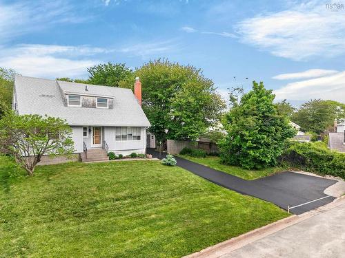 15 Hilltop Terrace, Dartmouth, NS 