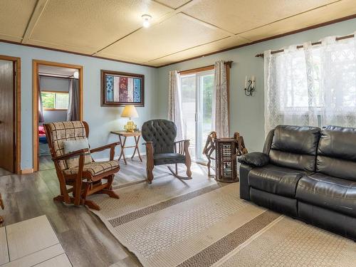 799 Coldstream Road, East Quinan, NS - Indoor Photo Showing Living Room