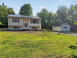 860 Truro Road North River, NS B6L 6W3