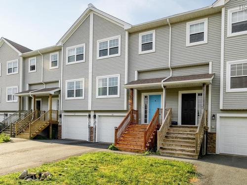 16 Mica Crescent, Halifax, NS 