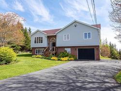 163 Bayview Drive  Whites Lake, NS B3T 1Z1