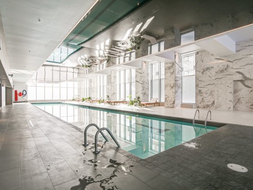 Piscine - 1907-2300 Rue Tupper, Montréal (Ville-Marie), QC 