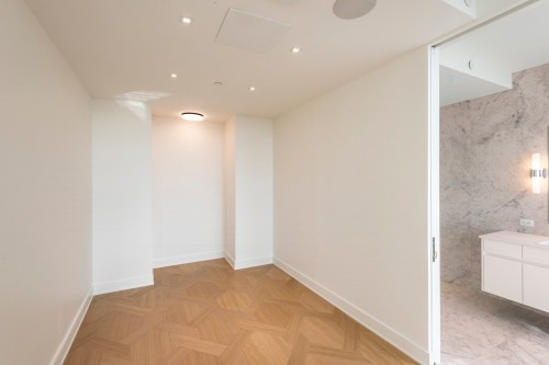 Penderie (Walk-in) - Ph3701-1155 Rue De La Montagne, Montréal (Ville-Marie), QC - Indoor Photo Showing Other Room