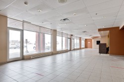 3-4-4870 Boul. Bourque  Sherbrooke (Brompton/Rock Forest/Saint-Élie/Deauville), QC J1N 3S5