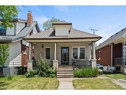 1510 ELSMERE Avenue Windsor, ON N8X 4H3